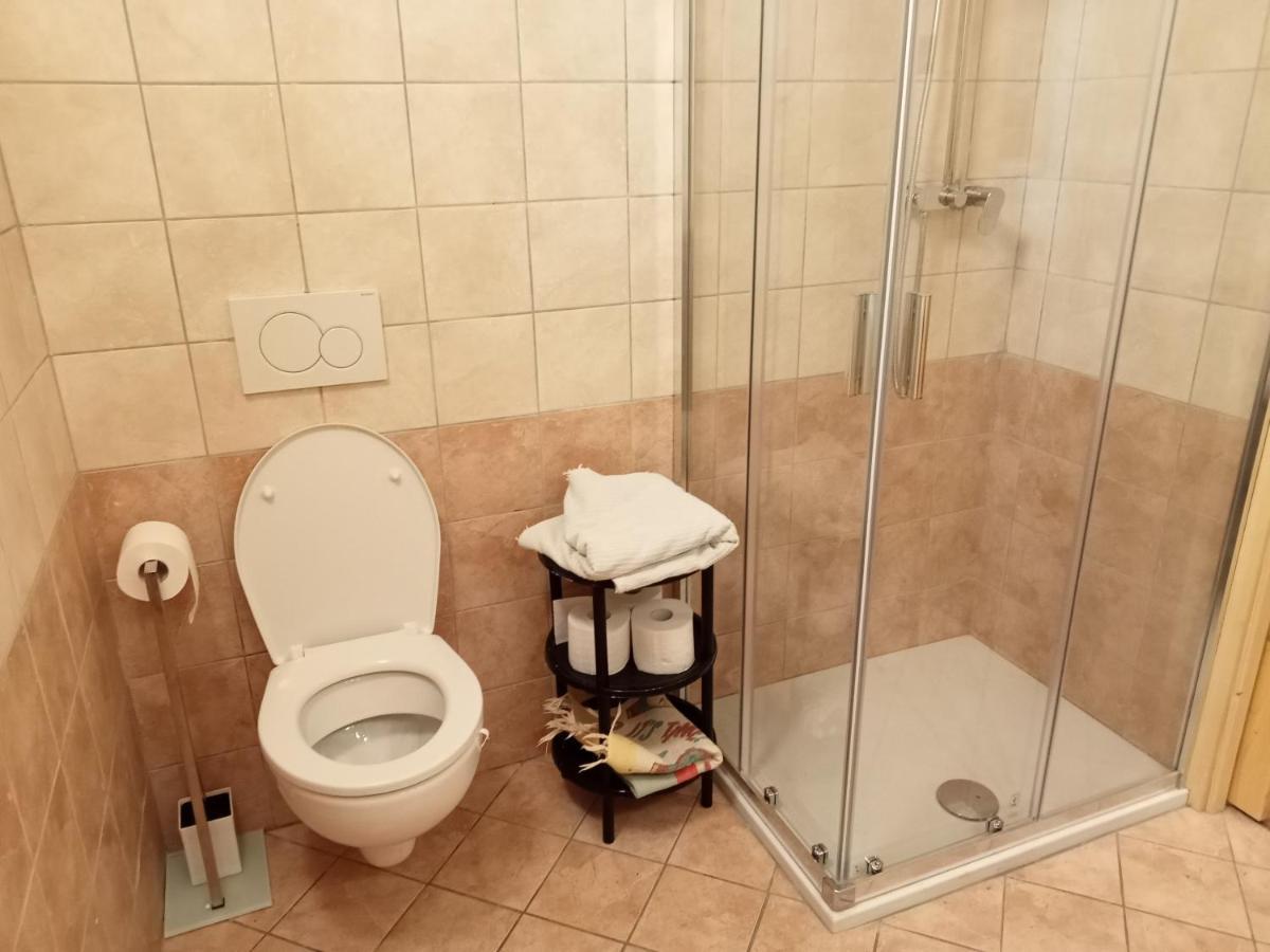 Appartamenti Bion Levico Terme Luaran gambar